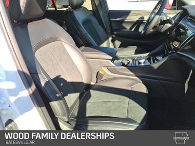 2027 Jeep Grand Cherokee GRAND CHEROKEE LAREDO ALTITUDE 4X4