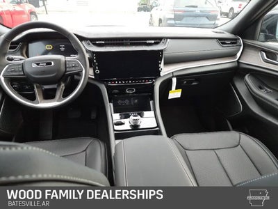 2027 Jeep Grand Cherokee GRAND CHEROKEE LIMITED RESERVE 4X4