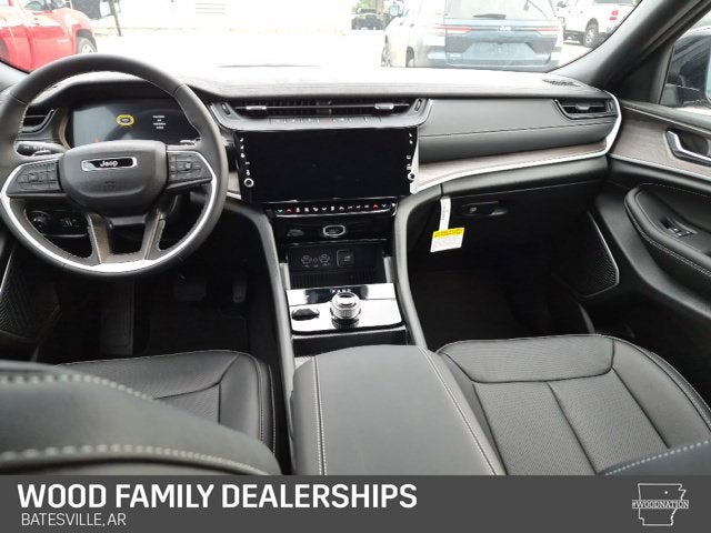 2027 Jeep Grand Cherokee GRAND CHEROKEE LIMITED RESERVE 4X4