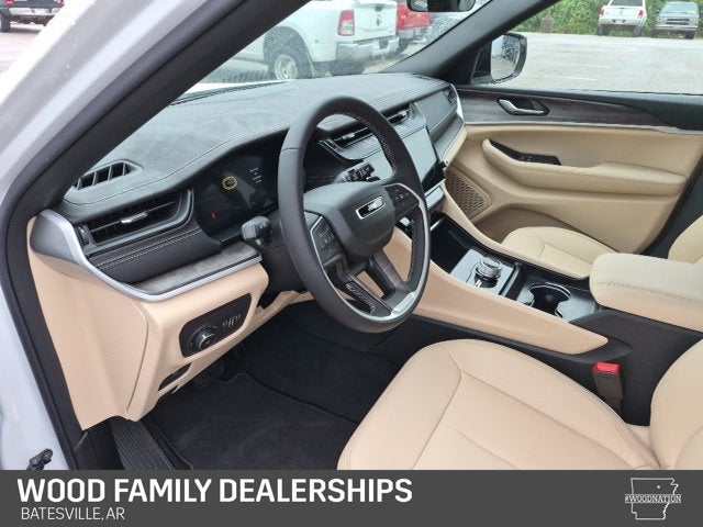 2027 Jeep Grand Cherokee GRAND CHEROKEE LIMITED 4X4