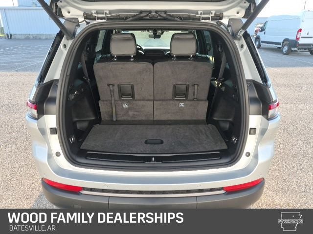 2026 Jeep Grand Cherokee GRAND CHEROKEE L LAREDO ALTITUDE 4X4