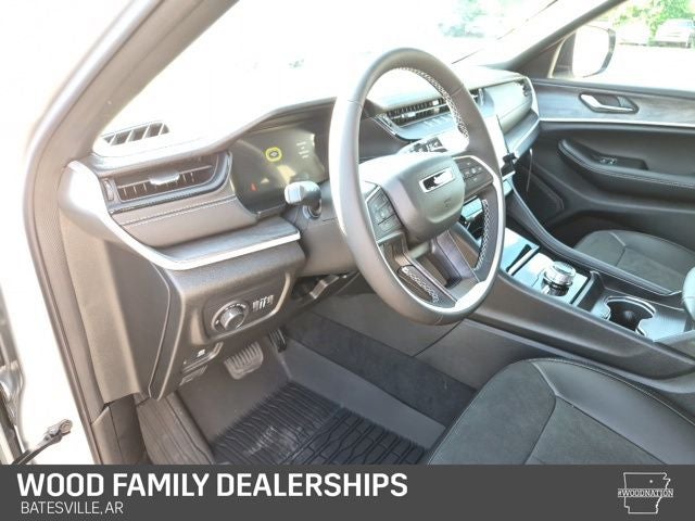 2026 Jeep Grand Cherokee GRAND CHEROKEE L LAREDO ALTITUDE 4X4