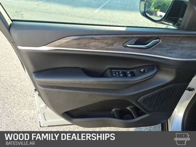 2026 Jeep Grand Cherokee GRAND CHEROKEE L LAREDO ALTITUDE 4X4