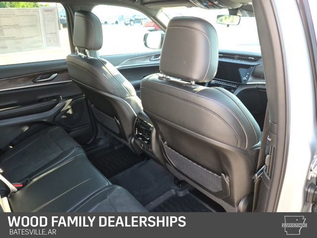 2026 Jeep Grand Cherokee GRAND CHEROKEE L LAREDO ALTITUDE 4X4