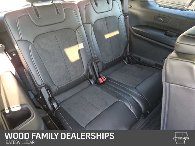 2026 Jeep Grand Cherokee GRAND CHEROKEE L LAREDO ALTITUDE 4X4