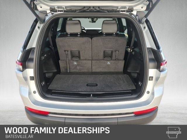 2026 Jeep Grand Cherokee GRAND CHEROKEE L LAREDO ALTITUDE 4X4