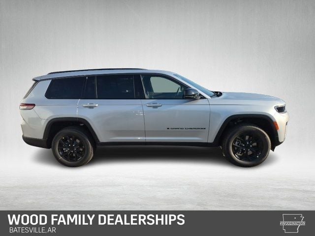2026 Jeep Grand Cherokee GRAND CHEROKEE L LAREDO ALTITUDE 4X4