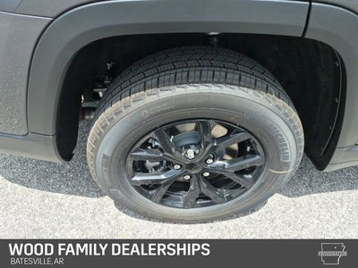 2026 Jeep Grand Cherokee GRAND CHEROKEE L LAREDO ALTITUDE 4X4