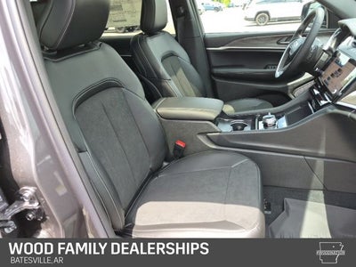 2026 Jeep Grand Cherokee GRAND CHEROKEE L LAREDO ALTITUDE 4X4