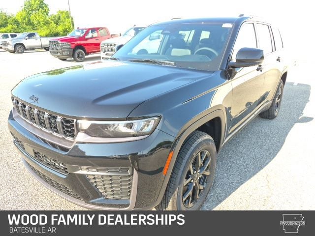 2026 Jeep Grand Cherokee GRAND CHEROKEE L LAREDO ALTITUDE 4X4