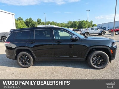2026 Jeep Grand Cherokee GRAND CHEROKEE L LAREDO ALTITUDE 4X4