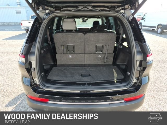 2026 Jeep Grand Cherokee GRAND CHEROKEE L LAREDO ALTITUDE 4X4