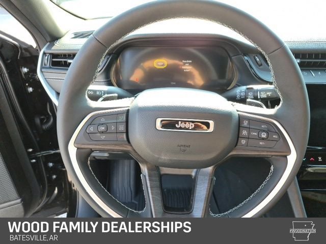 2026 Jeep Grand Cherokee GRAND CHEROKEE L LAREDO ALTITUDE 4X4