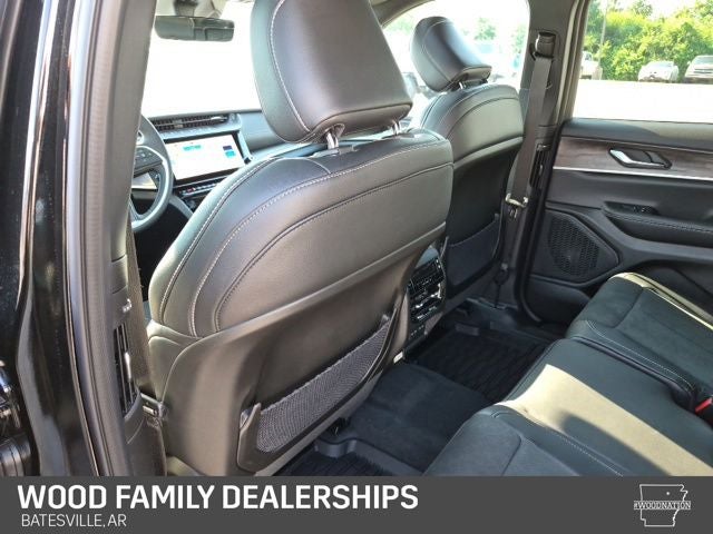 2026 Jeep Grand Cherokee GRAND CHEROKEE L LAREDO ALTITUDE 4X4