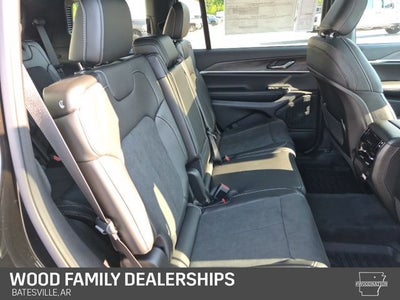 2026 Jeep Grand Cherokee GRAND CHEROKEE L LAREDO ALTITUDE 4X4