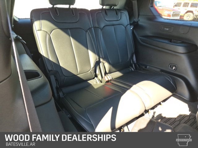 2027 Jeep Grand Cherokee GRAND CHEROKEE L LIMITED 4X4