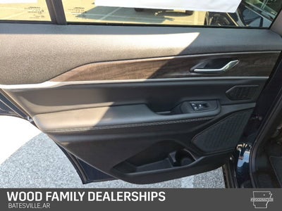 2027 Jeep Grand Cherokee GRAND CHEROKEE L LIMITED 4X4