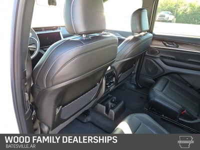 2027 Jeep Grand Cherokee GRAND CHEROKEE L LIMITED 4X4