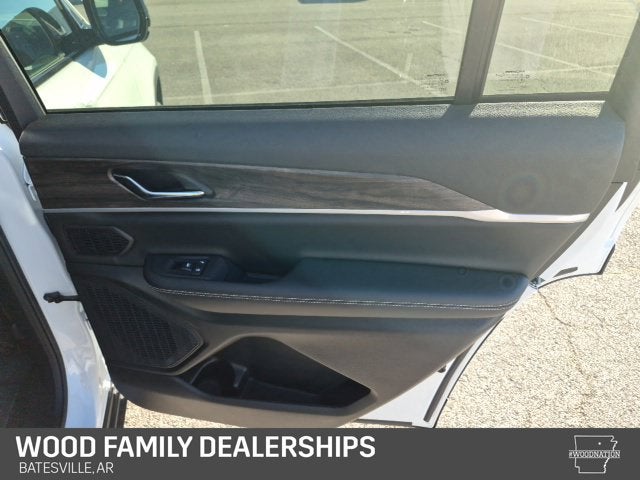 2027 Jeep Grand Cherokee GRAND CHEROKEE L LIMITED 4X4