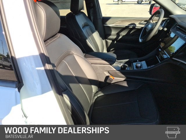 2027 Jeep Grand Cherokee GRAND CHEROKEE L LIMITED 4X4