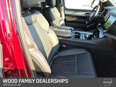 2026 Jeep Grand Wagoneer L GRAND WAGONEER L LIMITED ALTITUDE 4X4
