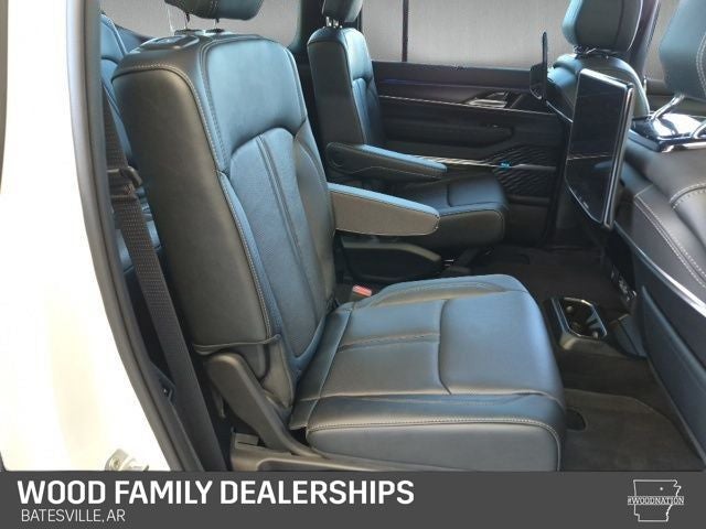 2026 Jeep Grand Wagoneer GRAND WAGONEER SUMMIT OBSIDIAN 4X4