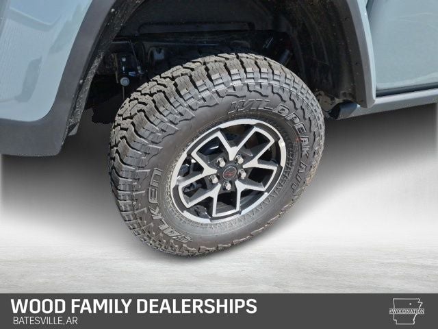 2026 Jeep Gladiator GLADIATOR SHADOW OPS 4X4