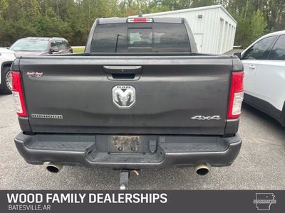 2020 RAM 1500 Big Horn Crew Cab 4x4 5'7' Box