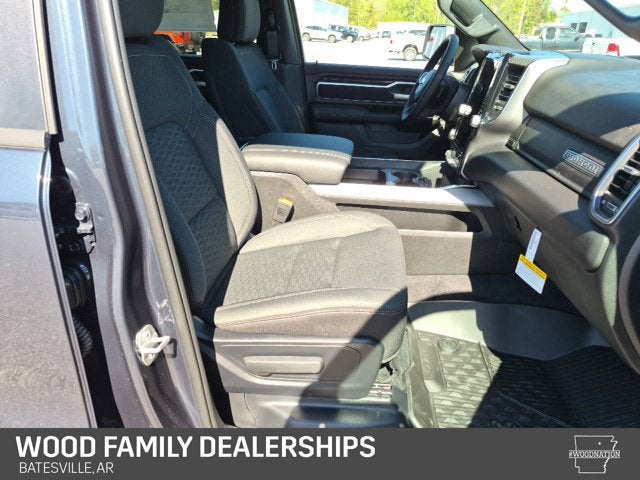 2027 RAM Ram 1500 RAM 1500 BIG HORN CREW CAB 4X4 5'7' BOX