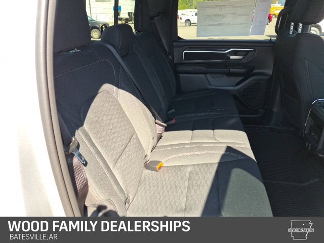 2027 RAM Ram 1500 RAM 1500 BIG HORN CREW CAB 4X4 5'7' BOX