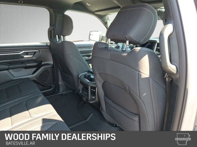 2027 RAM Ram 1500 RAM 1500 BIG HORN CREW CAB 4X4 5'7' BOX