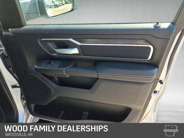 2027 RAM Ram 1500 RAM 1500 BIG HORN CREW CAB 4X4 5'7' BOX
