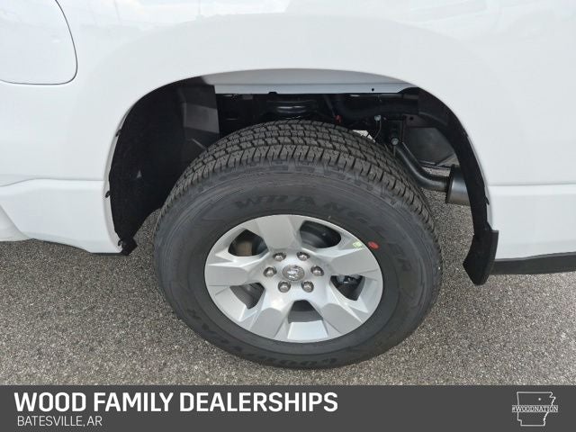 2026 RAM 1500 RAM 1500 TRADESMAN CREW CAB 4X4 5'7' BOX