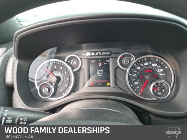 2026 RAM 1500 RAM 1500 TRADESMAN CREW CAB 4X4 5'7' BOX