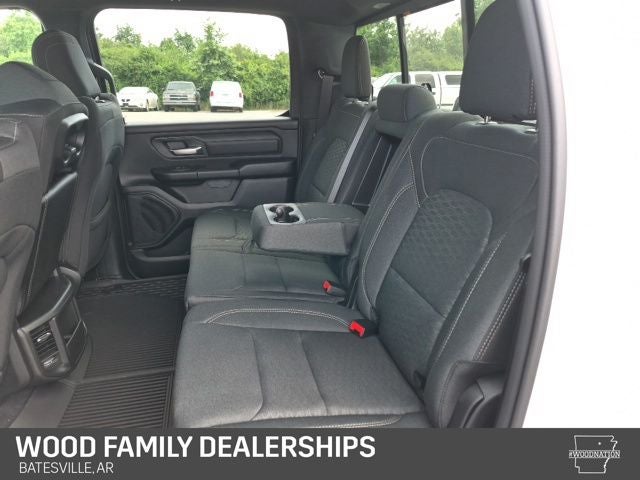 2026 RAM 1500 RAM 1500 TRADESMAN CREW CAB 4X4 5'7' BOX