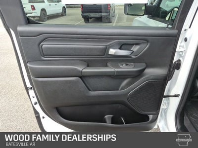 2026 RAM 1500 RAM 1500 TRADESMAN CREW CAB 4X4 5'7' BOX