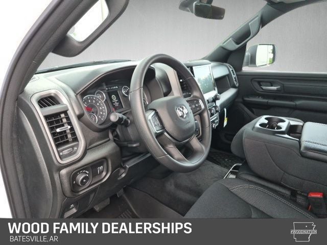 2026 RAM 1500 RAM 1500 TRADESMAN CREW CAB 4X4 5'7' BOX