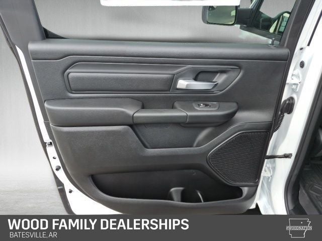 2026 RAM 1500 RAM 1500 TRADESMAN CREW CAB 4X4 5'7' BOX