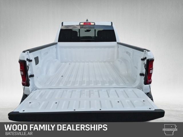 2026 RAM 1500 RAM 1500 TRADESMAN CREW CAB 4X4 5'7' BOX