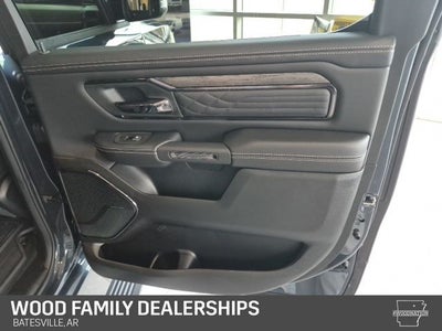 2026 RAM 1500 RAM 1500 LIMITED CREW CAB 4X4 5'7' BOX