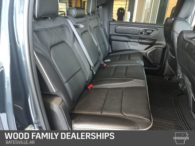 2026 RAM 1500 RAM 1500 LIMITED CREW CAB 4X4 5'7' BOX