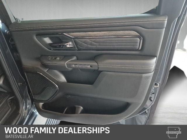 2026 RAM 1500 RAM 1500 LIMITED CREW CAB 4X4 5'7' BOX