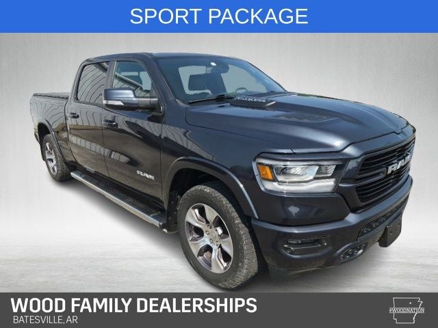 2020 RAM 1500 Laramie Crew Cab 4x4 6'4' Box