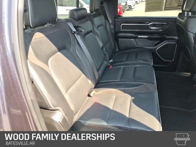 2020 RAM 1500 Laramie Crew Cab 4x4 6'4' Box