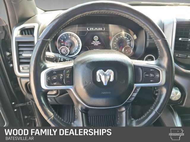2020 RAM 1500 Laramie Crew Cab 4x4 6'4' Box