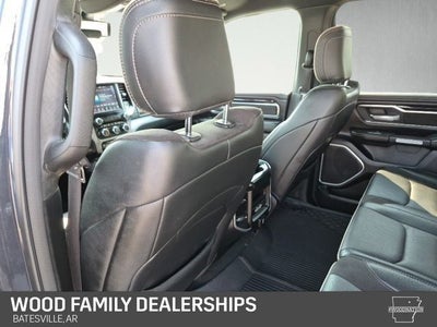 2020 RAM 1500 Laramie Crew Cab 4x4 6'4' Box