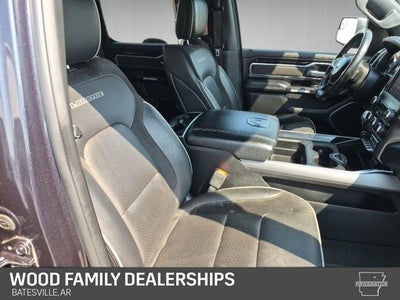 2020 RAM 1500 Laramie Crew Cab 4x4 6'4' Box