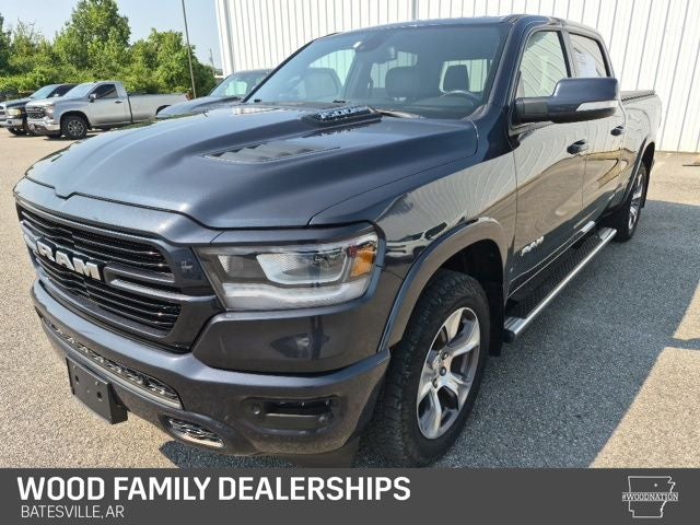 2020 RAM 1500 Laramie Crew Cab 4x4 6'4' Box