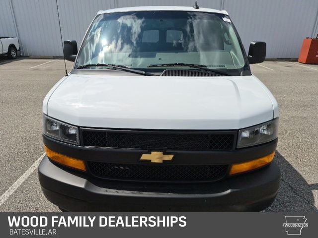2025 Chevrolet Express Passenger RWD 3500 Extended Wheelbase LS