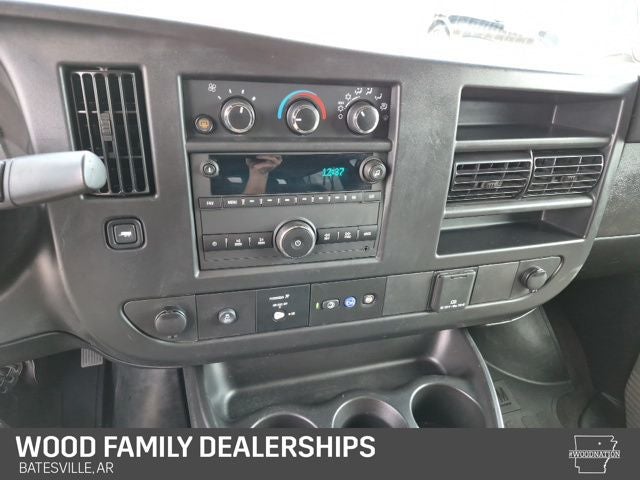 2025 Chevrolet Express Passenger RWD 3500 Extended Wheelbase LS